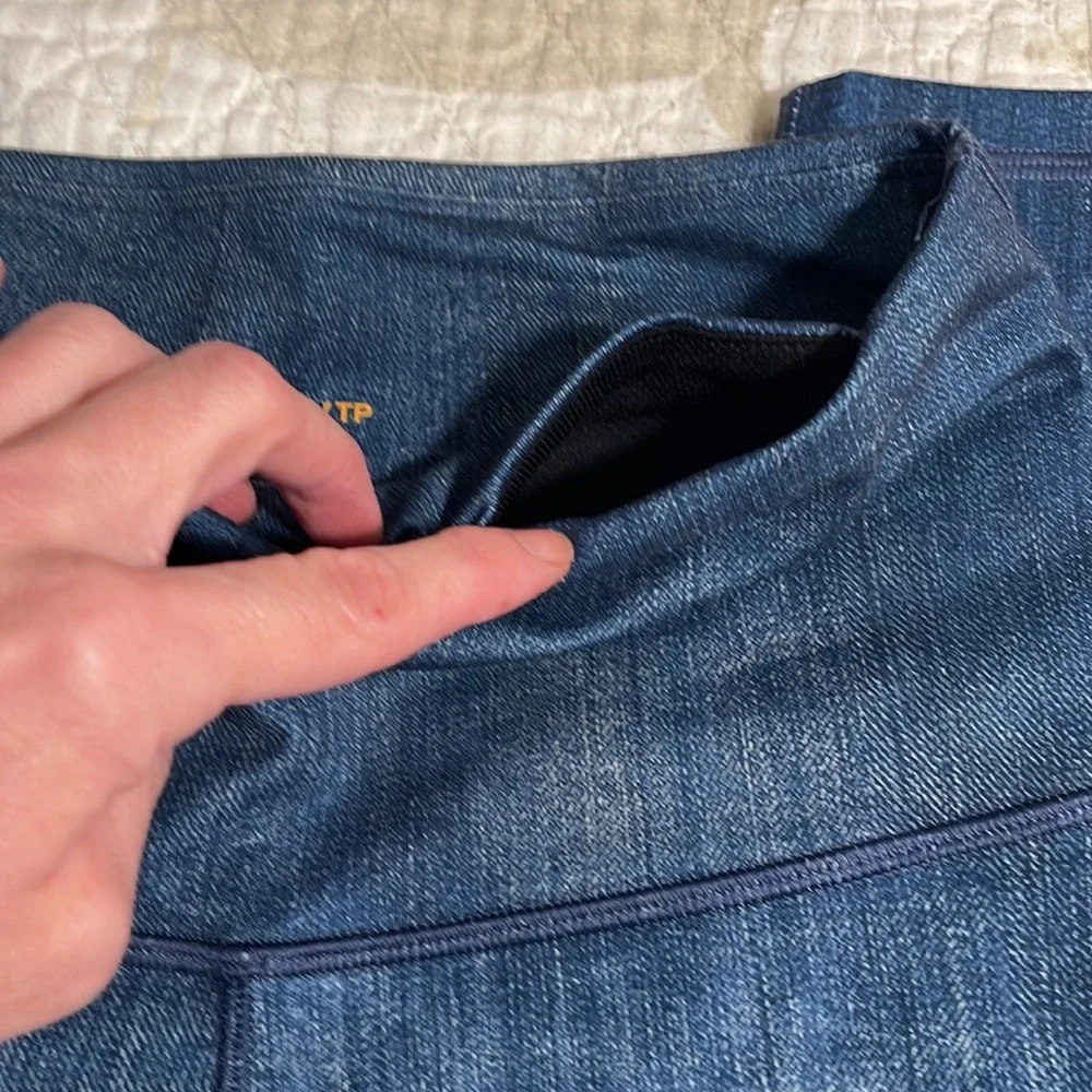 Lucy faux faded blue denim cropped leggings - Picture 3 of 5